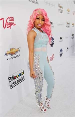 nicki minaj 2011 billboard music awards fashion. Nicki Minaj stands out @ 2011 Billboard Music Awards Photobucket