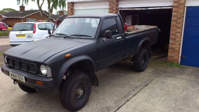 First Gen USA Hilux Pickups Short Bed Dimensions