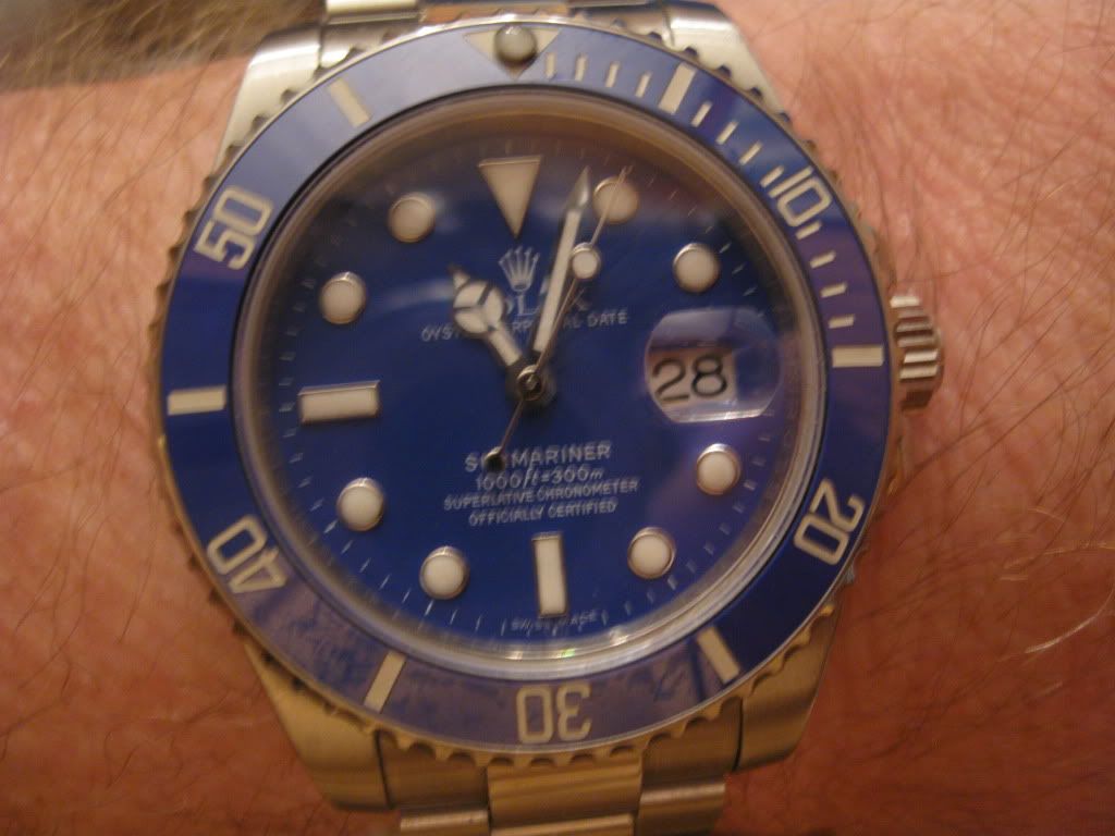 NBCWatch_bluesub009.jpg