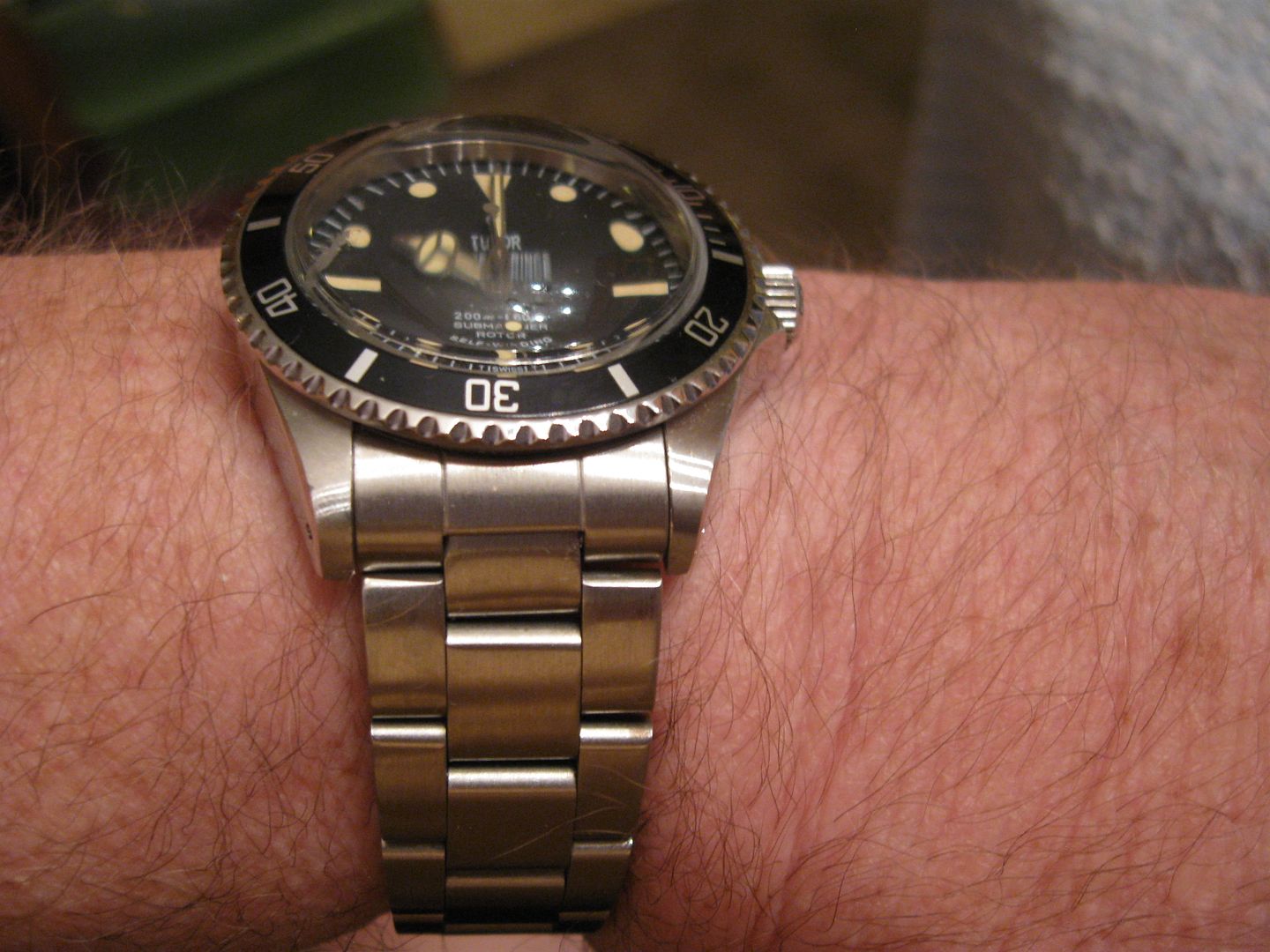 TudorSub004.jpg