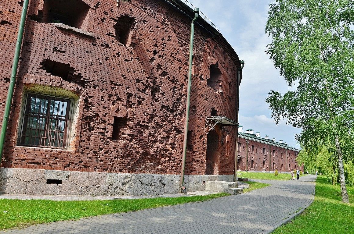 Брестская крепость: советско-фашистский парад, два штурма и еврейское гетто (Беларусь) 