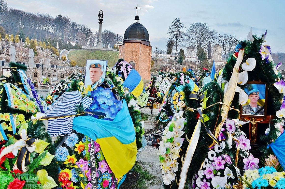 Плохая Украина: марш фашистских дедушек, мемориал убийце Шухевичу и улица имени Дудаева 