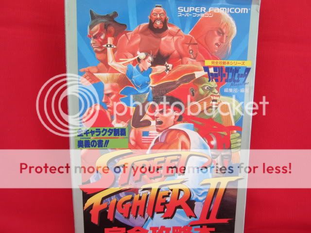 Street Fighter II 2 complete strategy guide book /SNES  