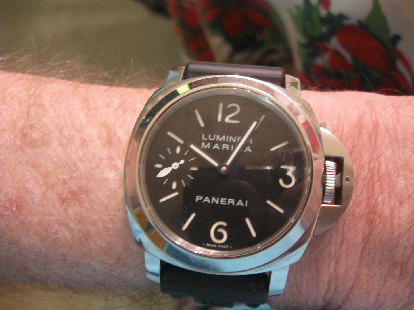 PANERAI.111..sand.dial.on.blk.rubber%200