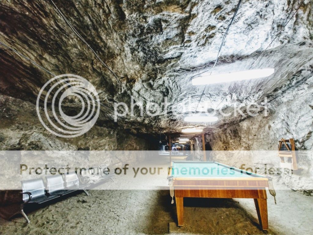 Секретный подземный Ереван (Армения) метров, соляных, здесь, расположен, пещеры, через, больницы, квадратных, пещерах, после, Здесь, можно, Можно, лечения, соляной, наверх, добыча, интересно, ведется, самый