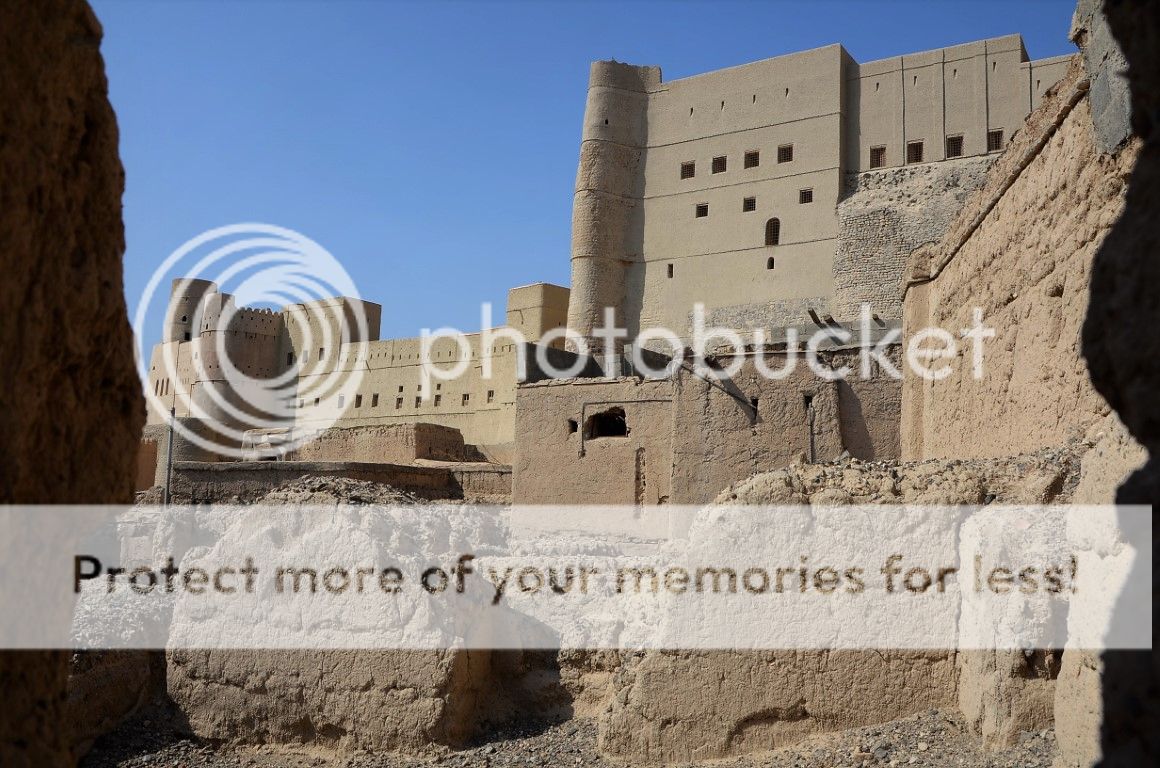 Тысяча оманских крепостей, или кто построил Занзибар? (Оман) крепость, крепости, очень, Низвы, дальше, крепостей, деревне, через, название, Маската, случае, километрах, такие, Маскат, опять, именно, совсем, Бахла, оманских, мечети